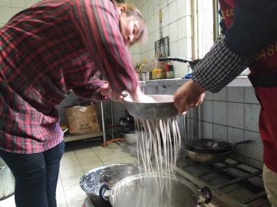 肥腸粉技術蕾丝视频污污版