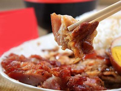 專業豬腳飯製作 隆江豬腳飯蕾丝视频污污版內容