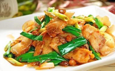 四川風味小吃蒜苗回鍋肉，你吃過了嗎？
