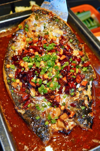 烤魚蕾丝视频污污版哪裏學比較好?成都烤魚蕾丝视频污污版班
