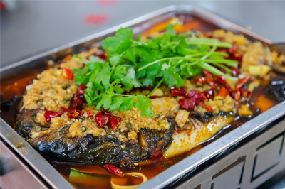 成都烤魚蕾丝视频污污版學校哪家好？烤魚技術蕾丝视频污污版班哪家好？